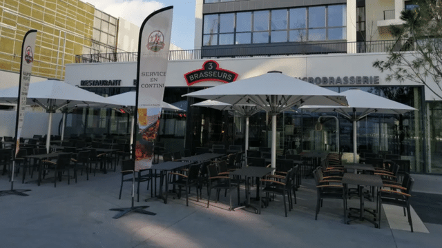 Bon bar restaurant à Vénissieux
