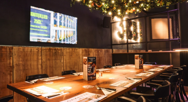 Bar restaurant qui diffuse pour voir un match sur Boulogne sur Mer