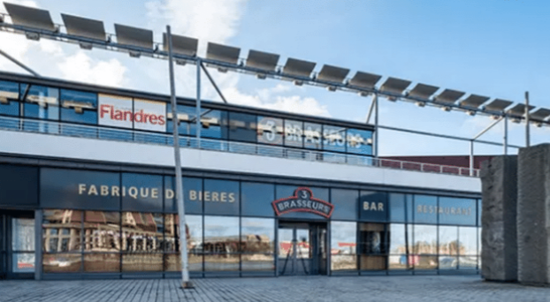 Bar restaurant qui diffuse pour voir un match à Dunkerque